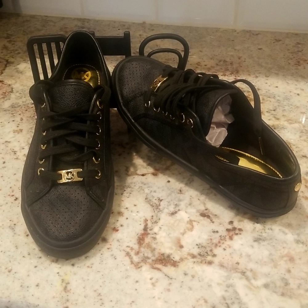Michael kors sneakers